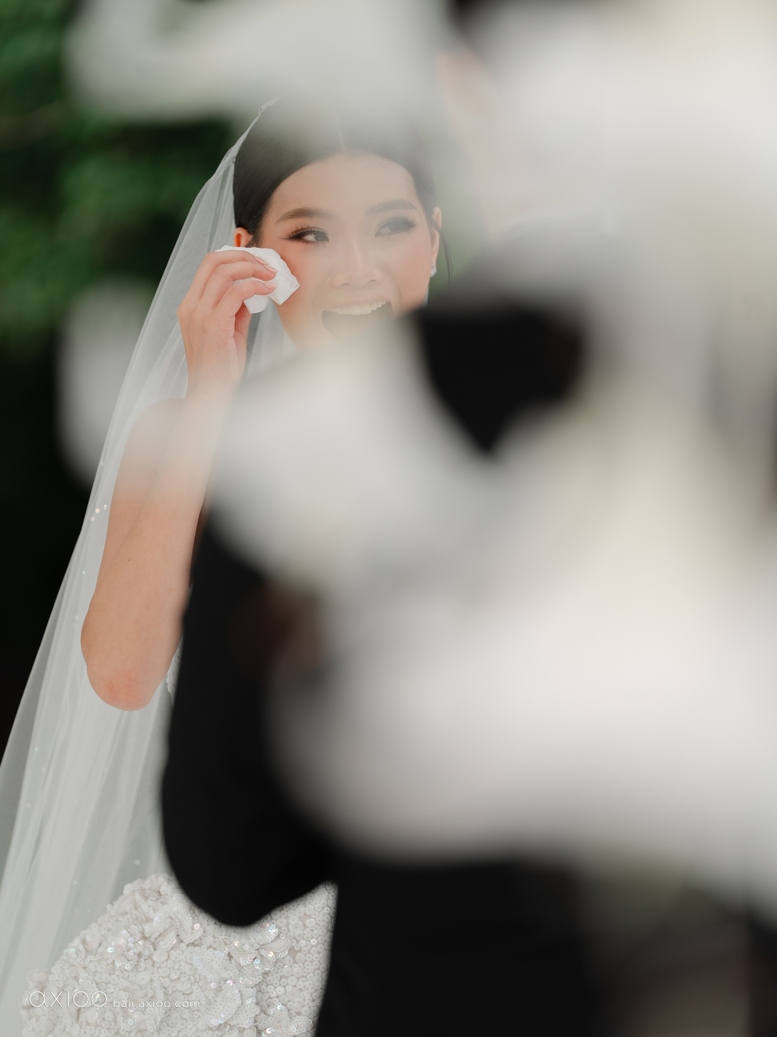 Axioo: Out of Focus, Into Forever